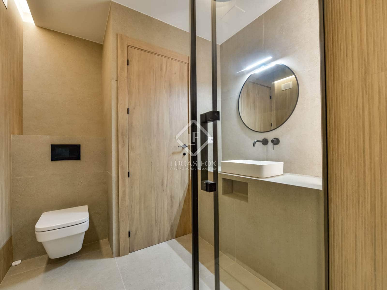 5 bedroom Villa for sale in Altea with pool garage - € 1,495,000 (Ref: 8914574)