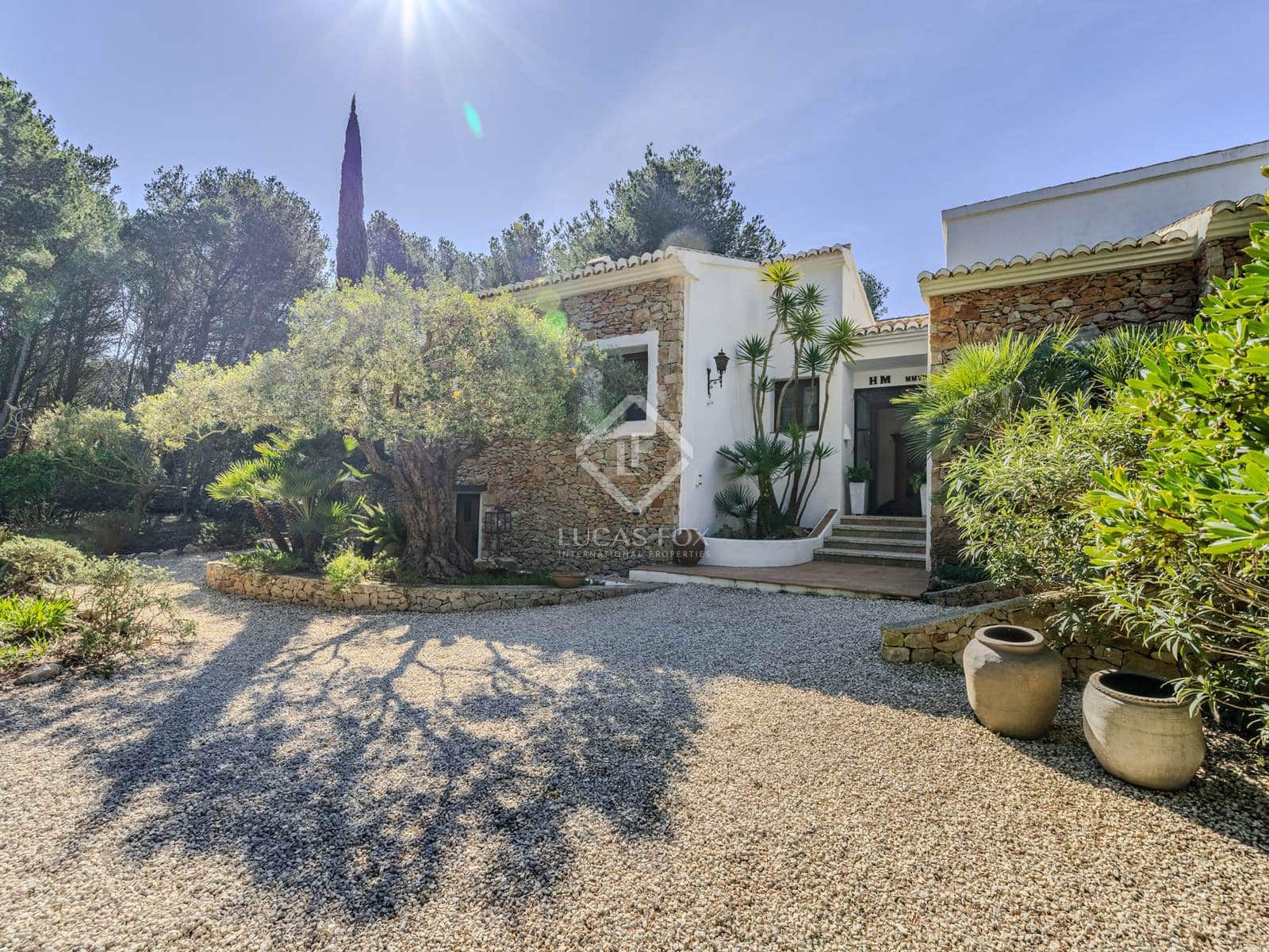 3 bedroom Villa for sale in Javea / Xabia with garage - € 1,790,000 (Ref: 8916856)