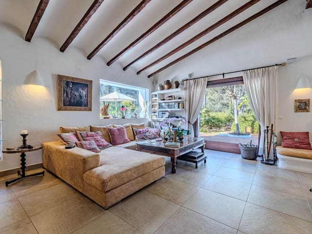 3 slaapkamer Villa te koop in Javea / Xàbia met garage - € 1.790.000 (Ref: 8916856)