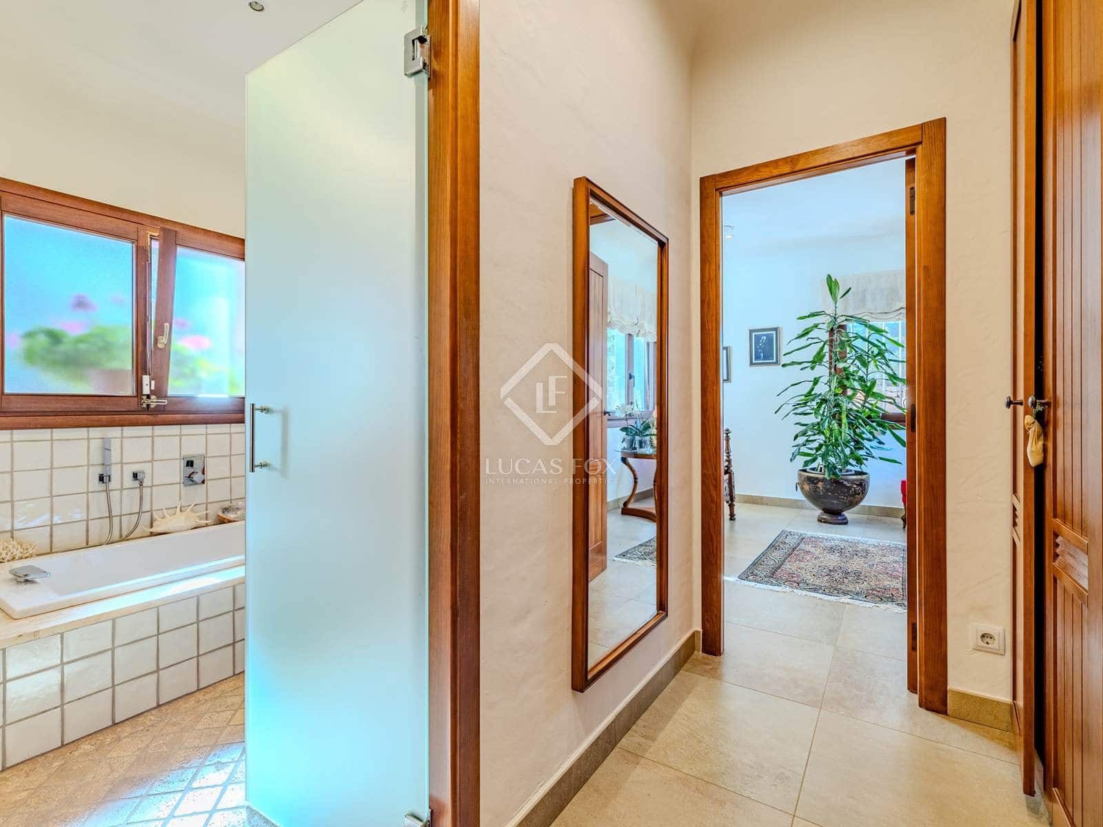 3 bedroom Villa for sale in Javea / Xabia with garage - € 1,790,000 (Ref: 8916856)