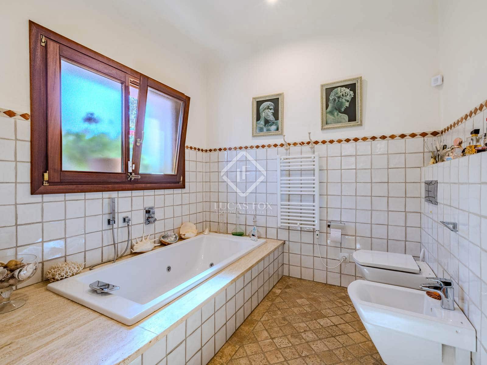 3 bedroom Villa for sale in Javea / Xabia with garage - € 1,790,000 (Ref: 8916856)