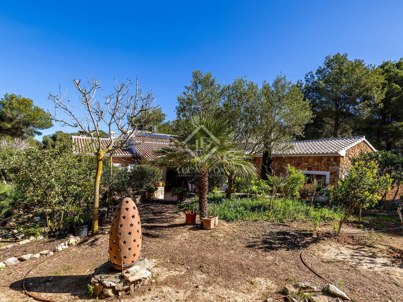 3 bedroom Villa for sale in Javea / Xabia with garage - € 1,790,000 (Ref: 8916856)