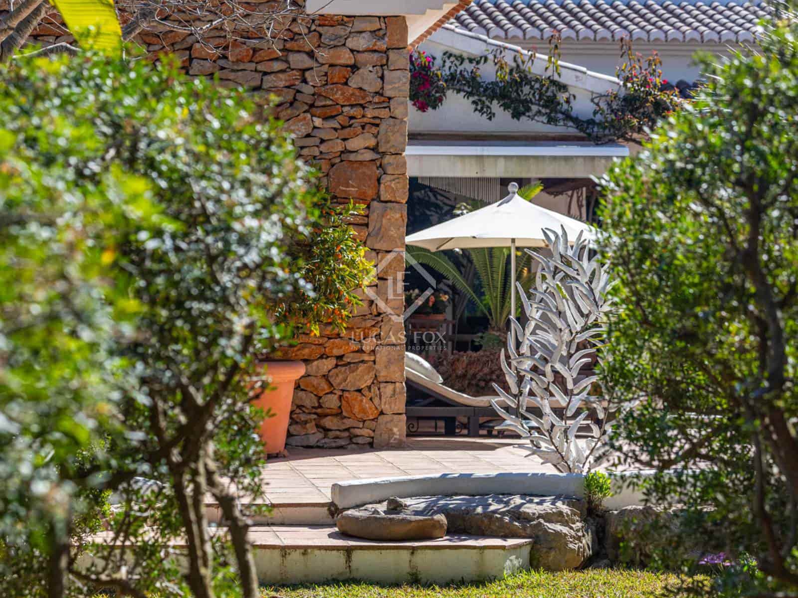 3 bedroom Villa for sale in Javea / Xabia with garage - € 1,790,000 (Ref: 8916856)