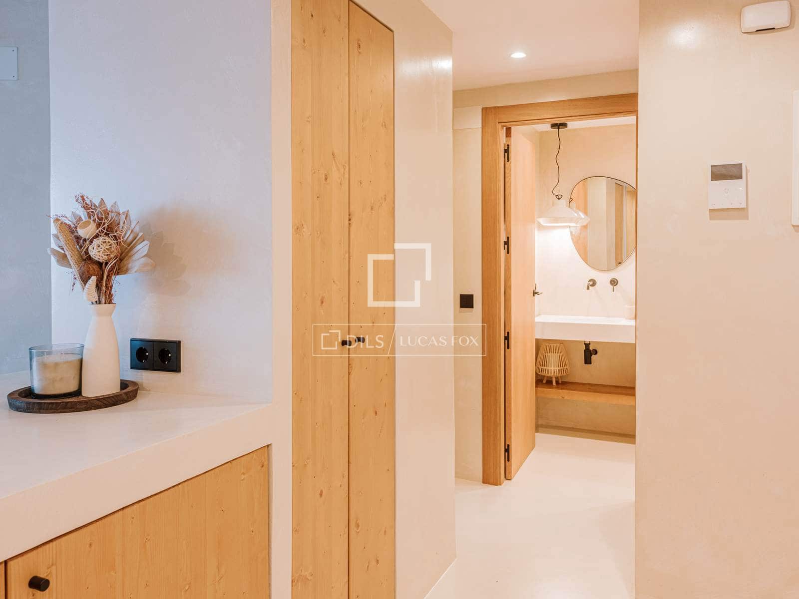 2 bedroom Apartment for sale in Ibiza / Eivissa town - € 840,000 (Ref: 8916857)