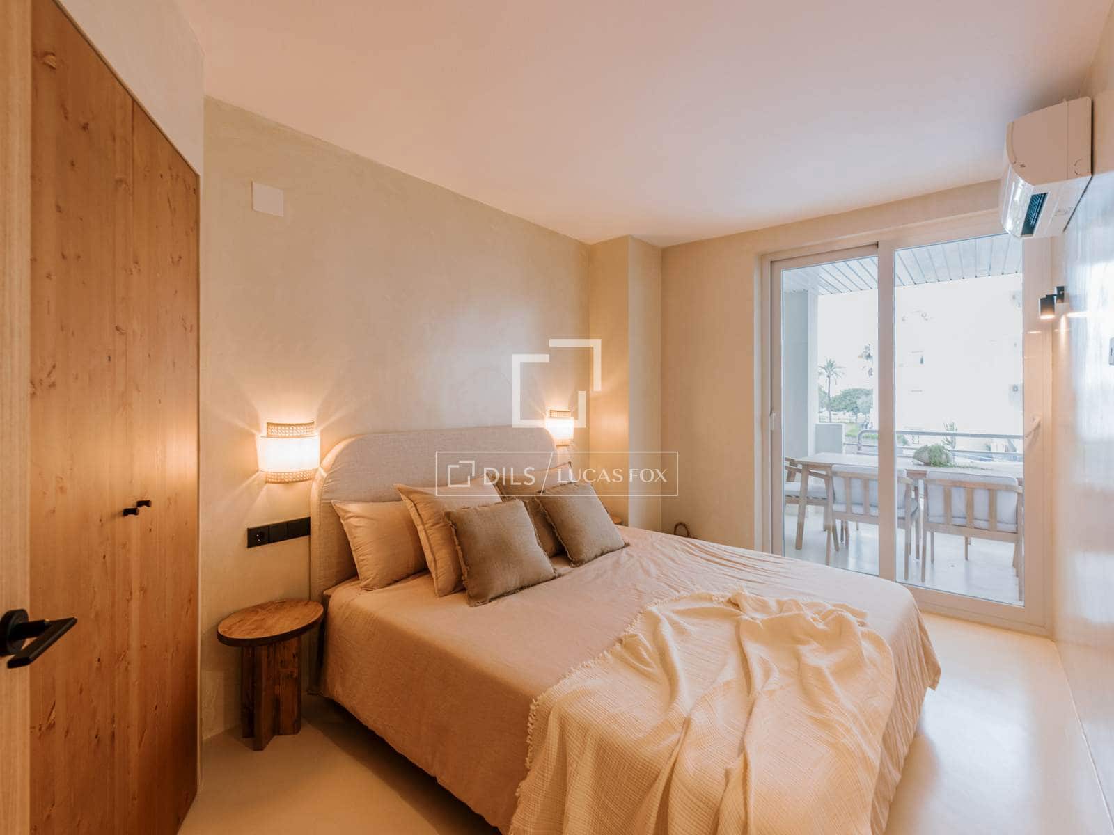 2 bedroom Apartment for sale in Ibiza / Eivissa town - € 840,000 (Ref: 8916857)