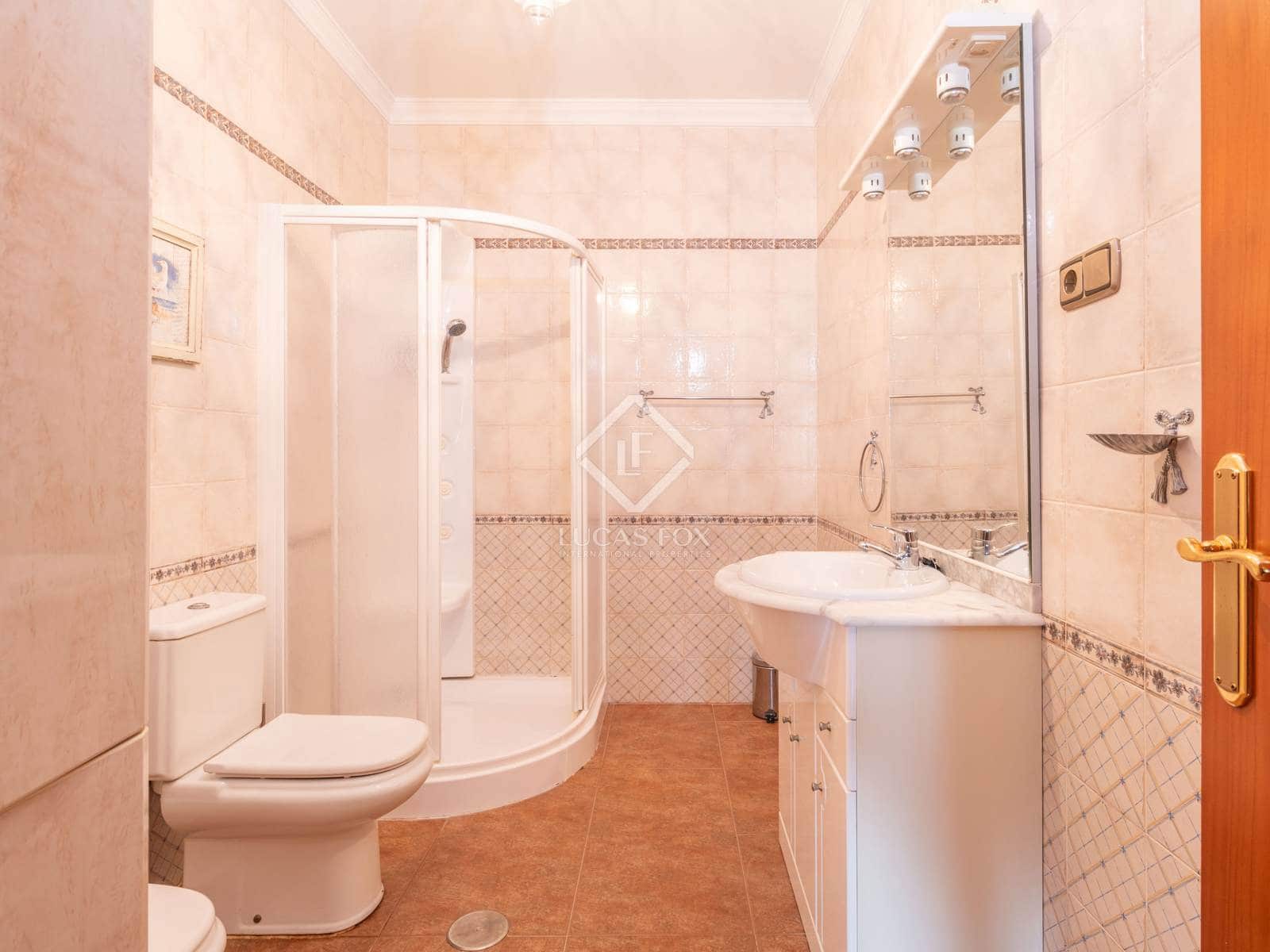 3 soveværelse Villa til salg i Alhaurin de la Torre med swimmingpool garage - € 749.000 (Ref: 8917426)