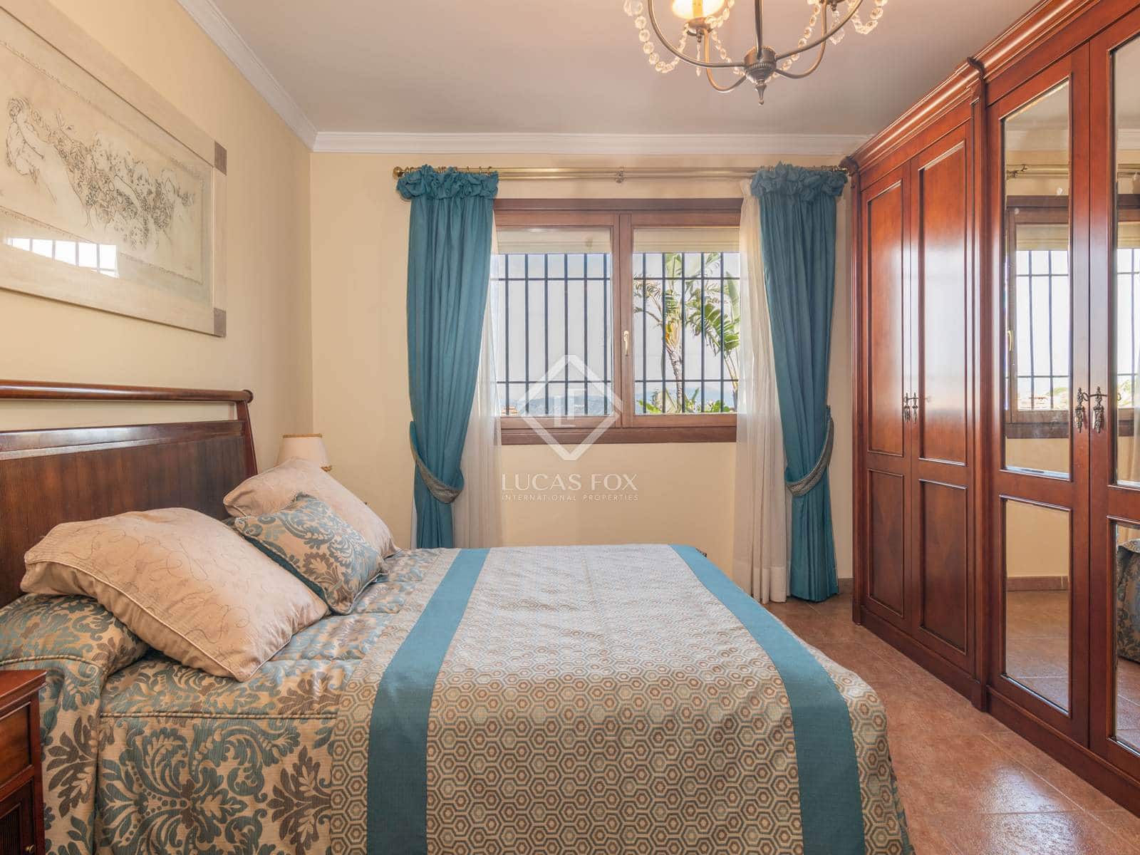 3 soveværelse Villa til salg i Alhaurin de la Torre med swimmingpool garage - € 749.000 (Ref: 8917426)