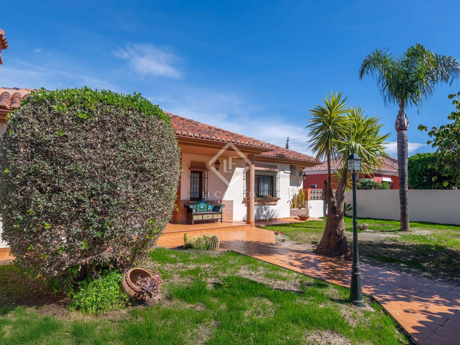 3 soveværelse Villa til salg i Alhaurin de la Torre med swimmingpool garage - € 749.000 (Ref: 8917426)