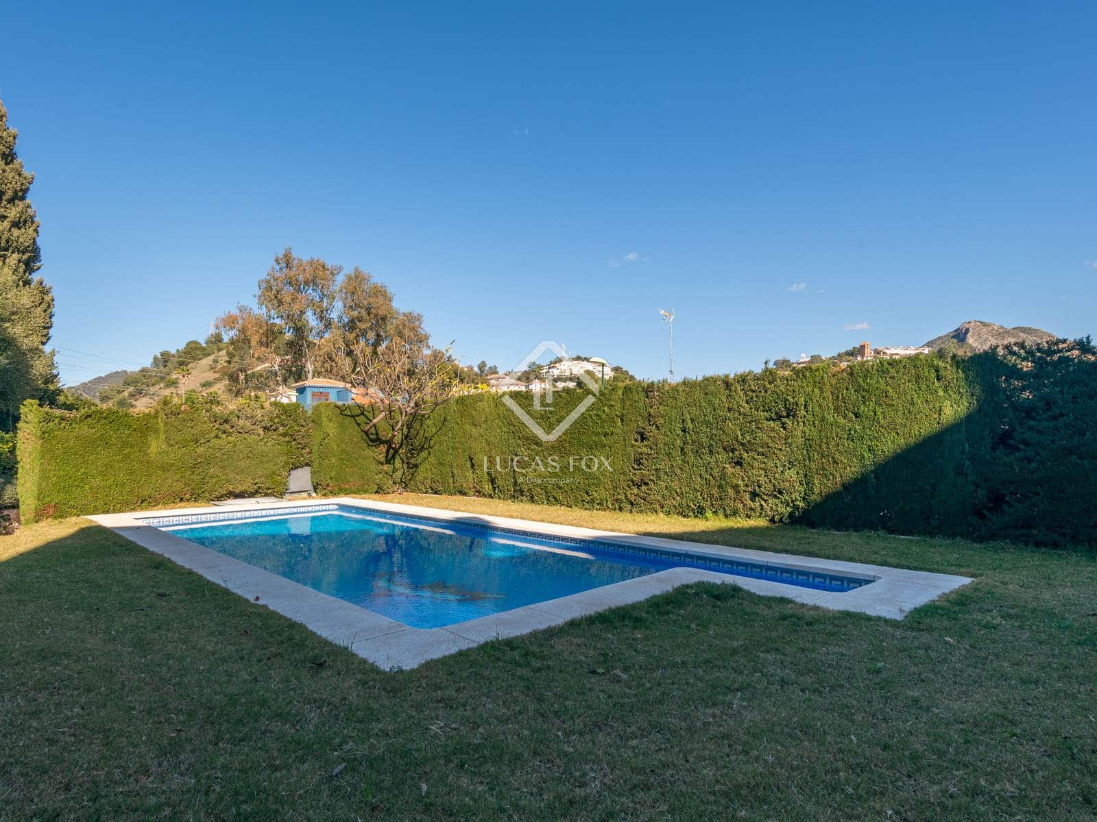 5 slaapkamer Villa te koop in Malaga stad met zwembad garage - € 2.100.000 (Ref: 8917428)