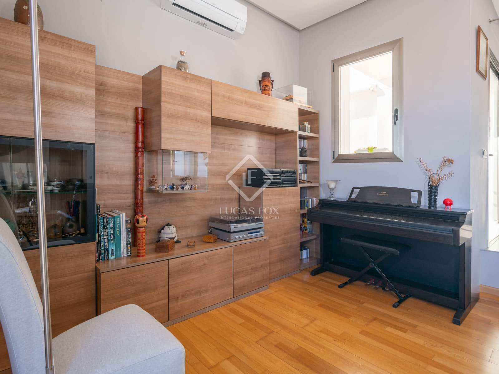 5 slaapkamer Villa te koop in Malaga stad met zwembad garage - € 2.100.000 (Ref: 8917428)