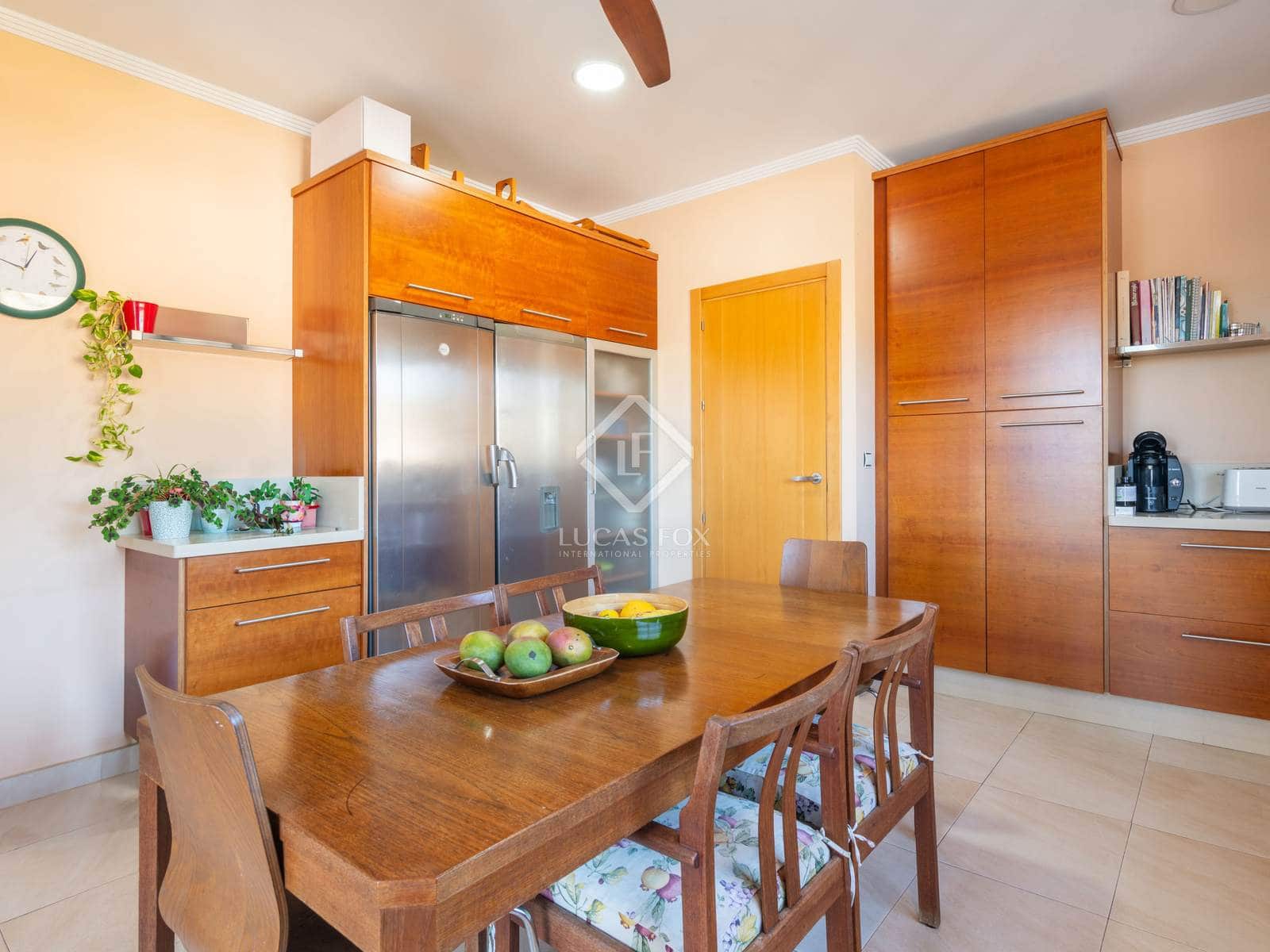 5 slaapkamer Villa te koop in Malaga stad met zwembad garage - € 2.100.000 (Ref: 8917428)