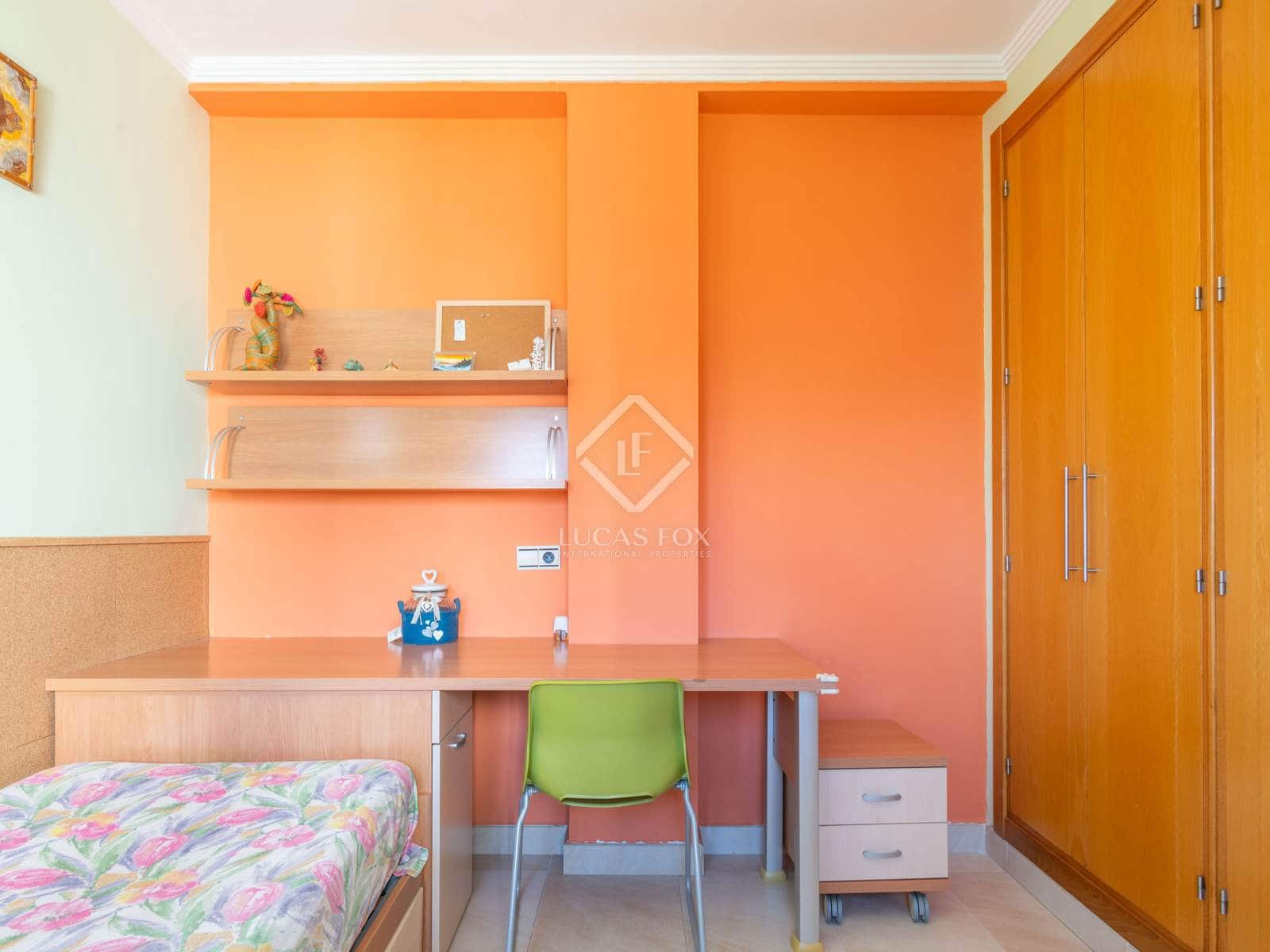 5 slaapkamer Villa te koop in Malaga stad met zwembad garage - € 2.100.000 (Ref: 8917428)