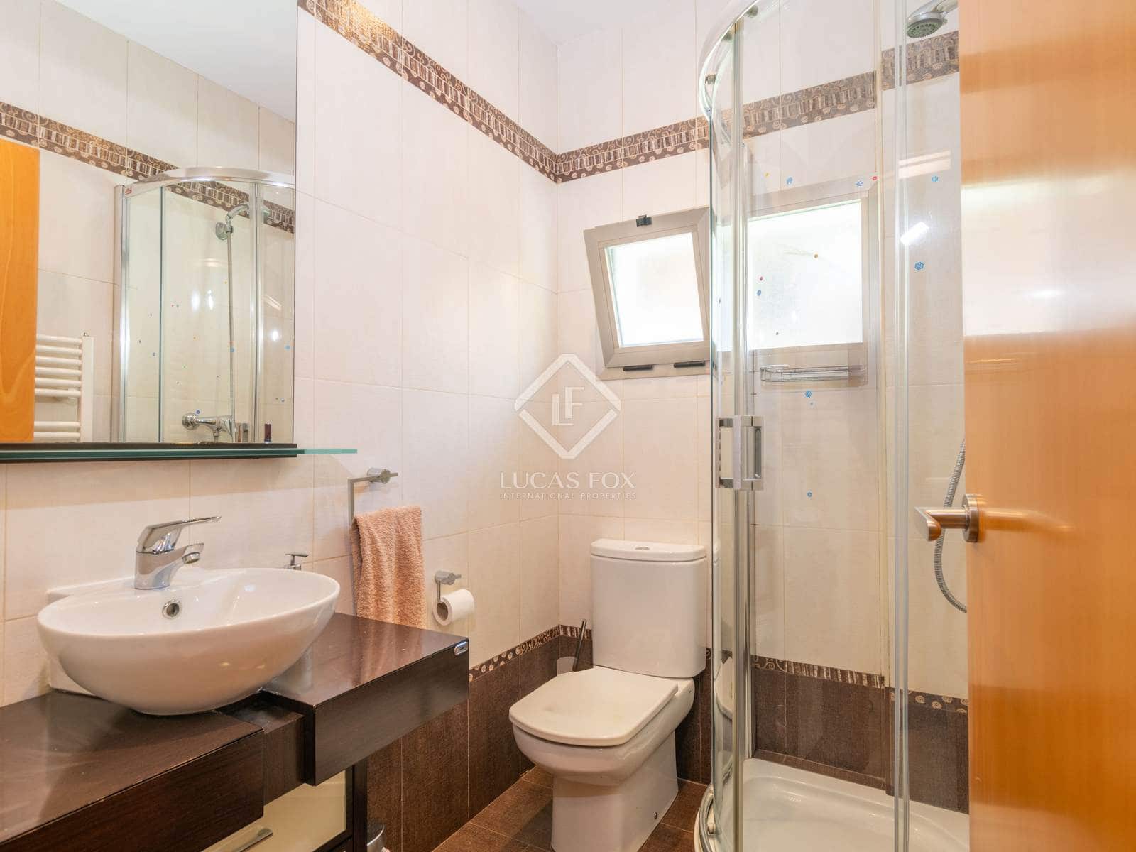 5 slaapkamer Villa te koop in Malaga stad met zwembad garage - € 2.100.000 (Ref: 8917428)