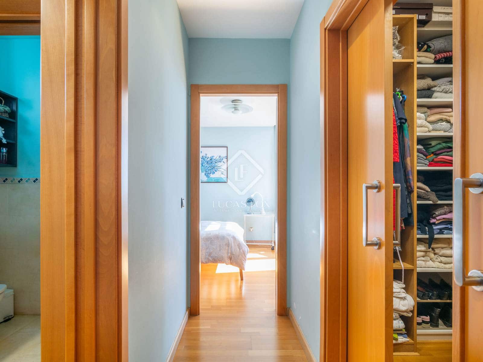 5 slaapkamer Villa te koop in Malaga stad met zwembad garage - € 2.100.000 (Ref: 8917428)