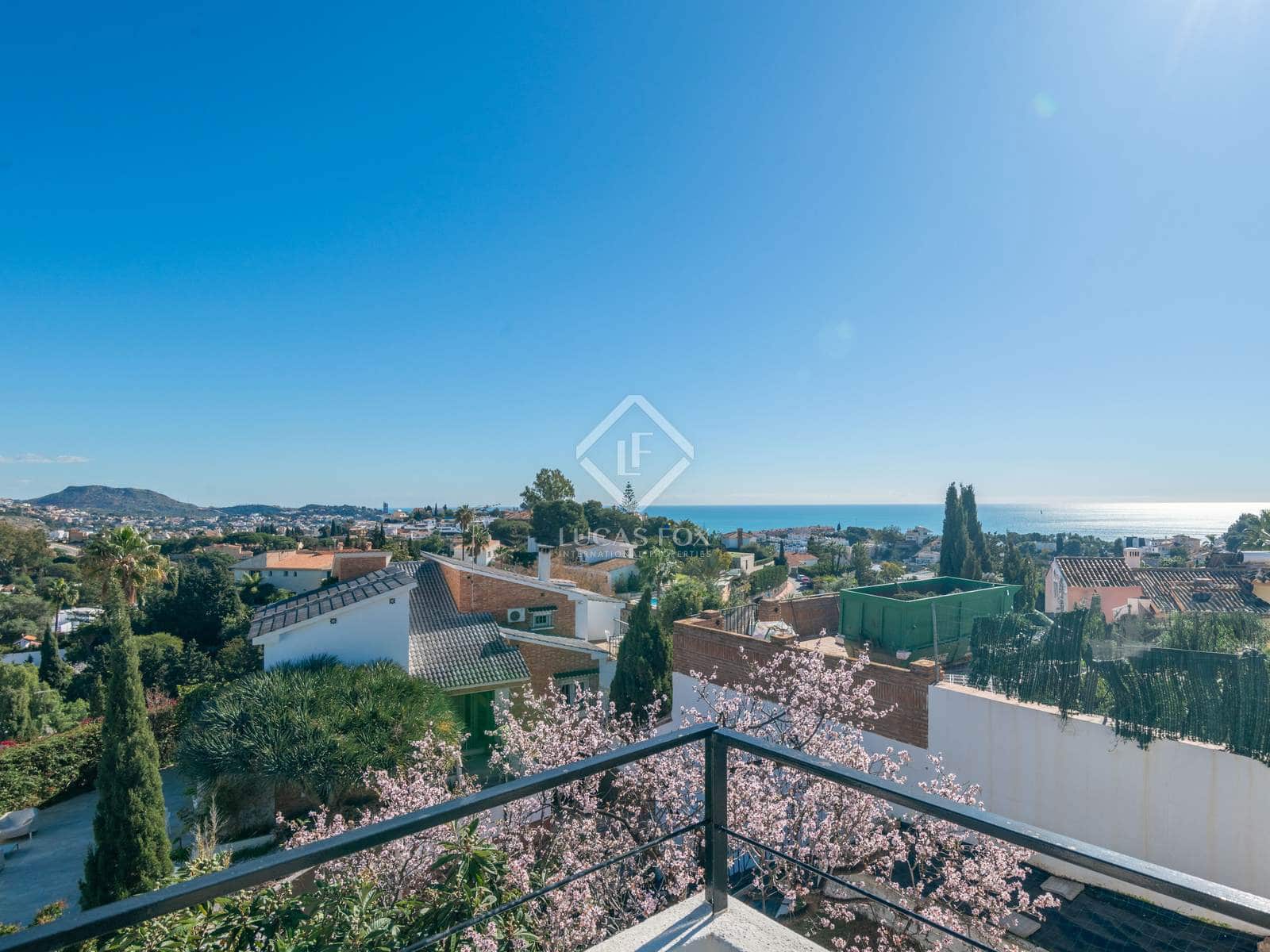 5 slaapkamer Villa te koop in Malaga stad met zwembad garage - € 2.100.000 (Ref: 8917428)