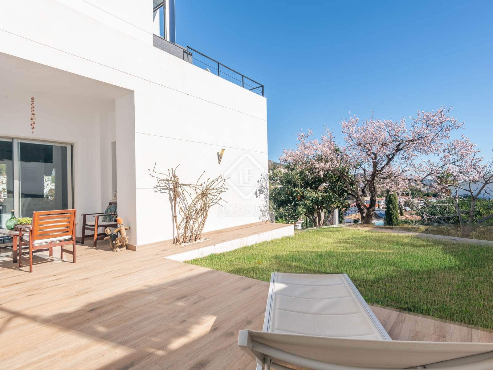 5 slaapkamer Villa te koop in Malaga stad met zwembad garage - € 2.100.000 (Ref: 8917428)