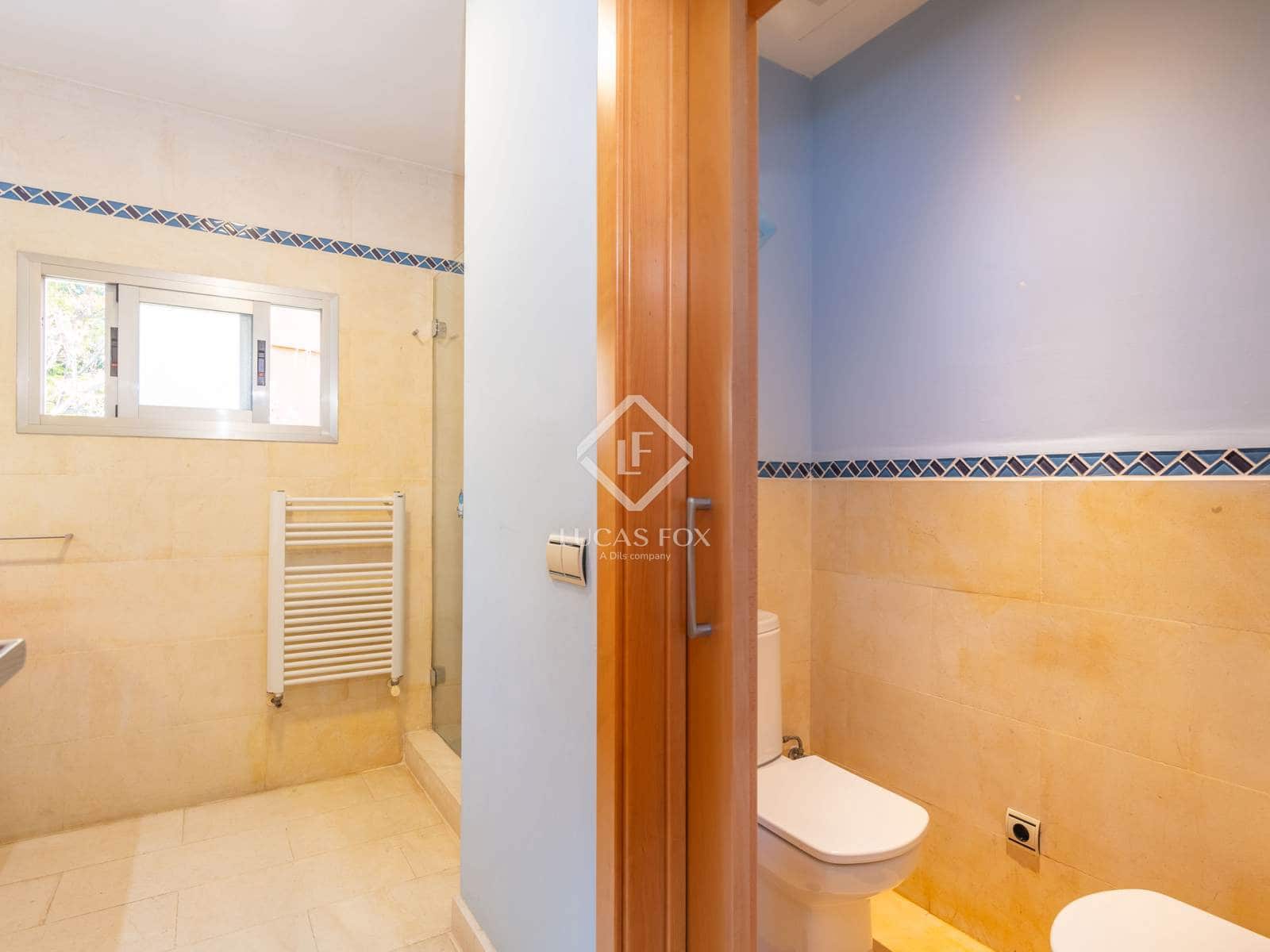 5 slaapkamer Villa te koop in Malaga stad met zwembad garage - € 2.100.000 (Ref: 8917428)