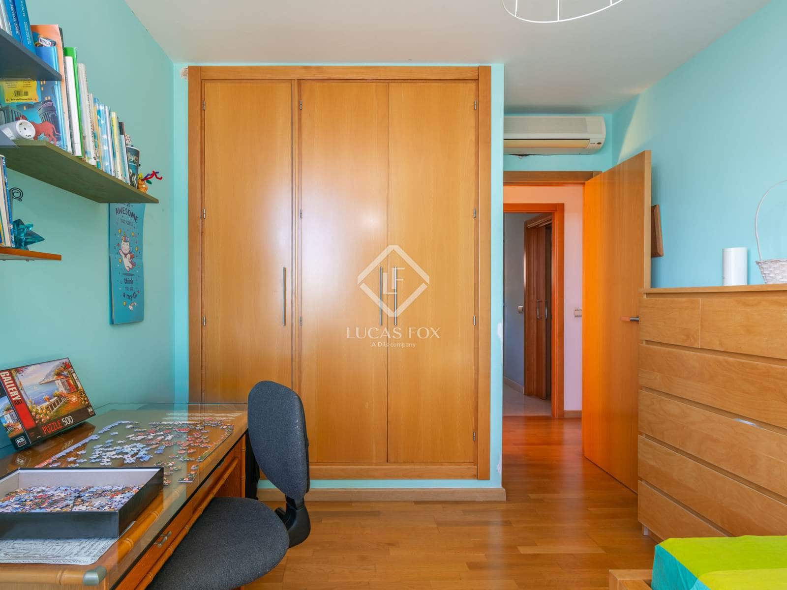 5 slaapkamer Villa te koop in Malaga stad met zwembad garage - € 2.100.000 (Ref: 8917428)