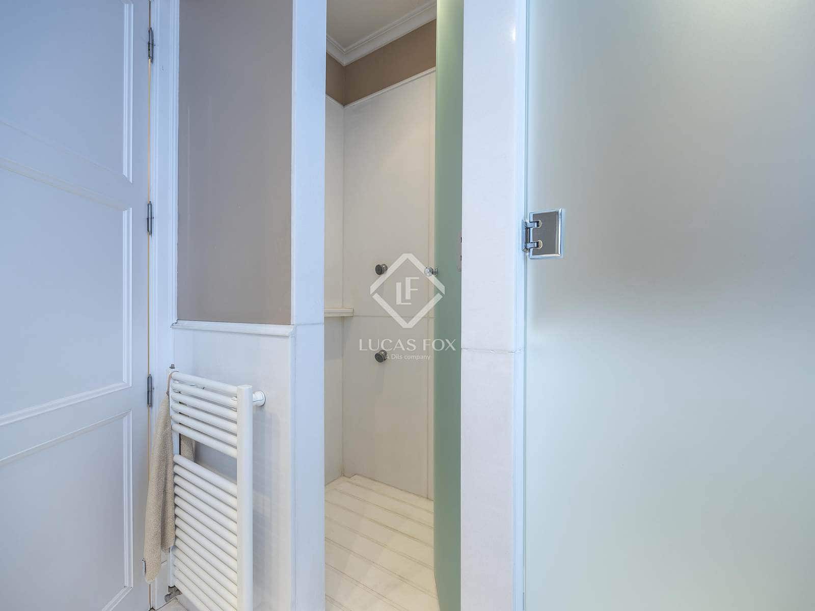 7 slaapkamer Appartement te koop in Valencia stad met garage - € 2.800.000 (Ref: 8917505)