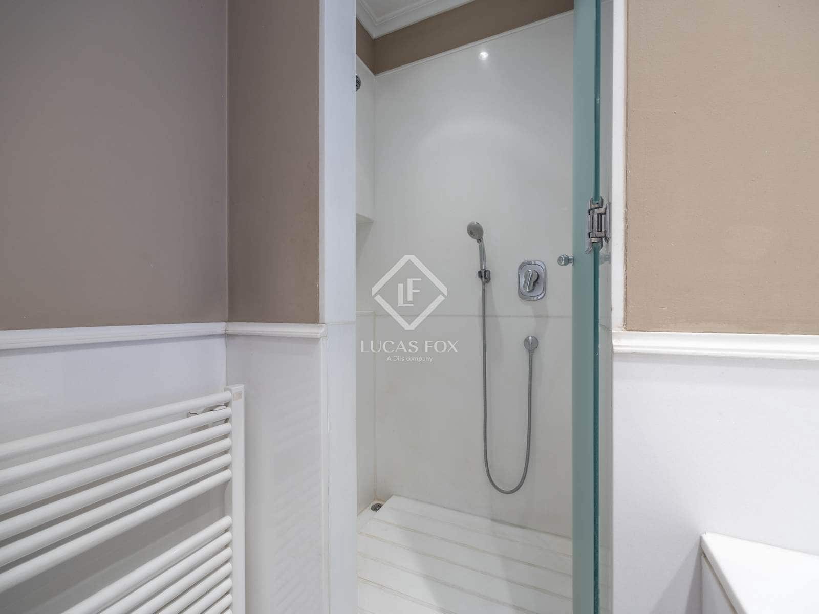 7 slaapkamer Appartement te koop in Valencia stad met garage - € 2.800.000 (Ref: 8917505)