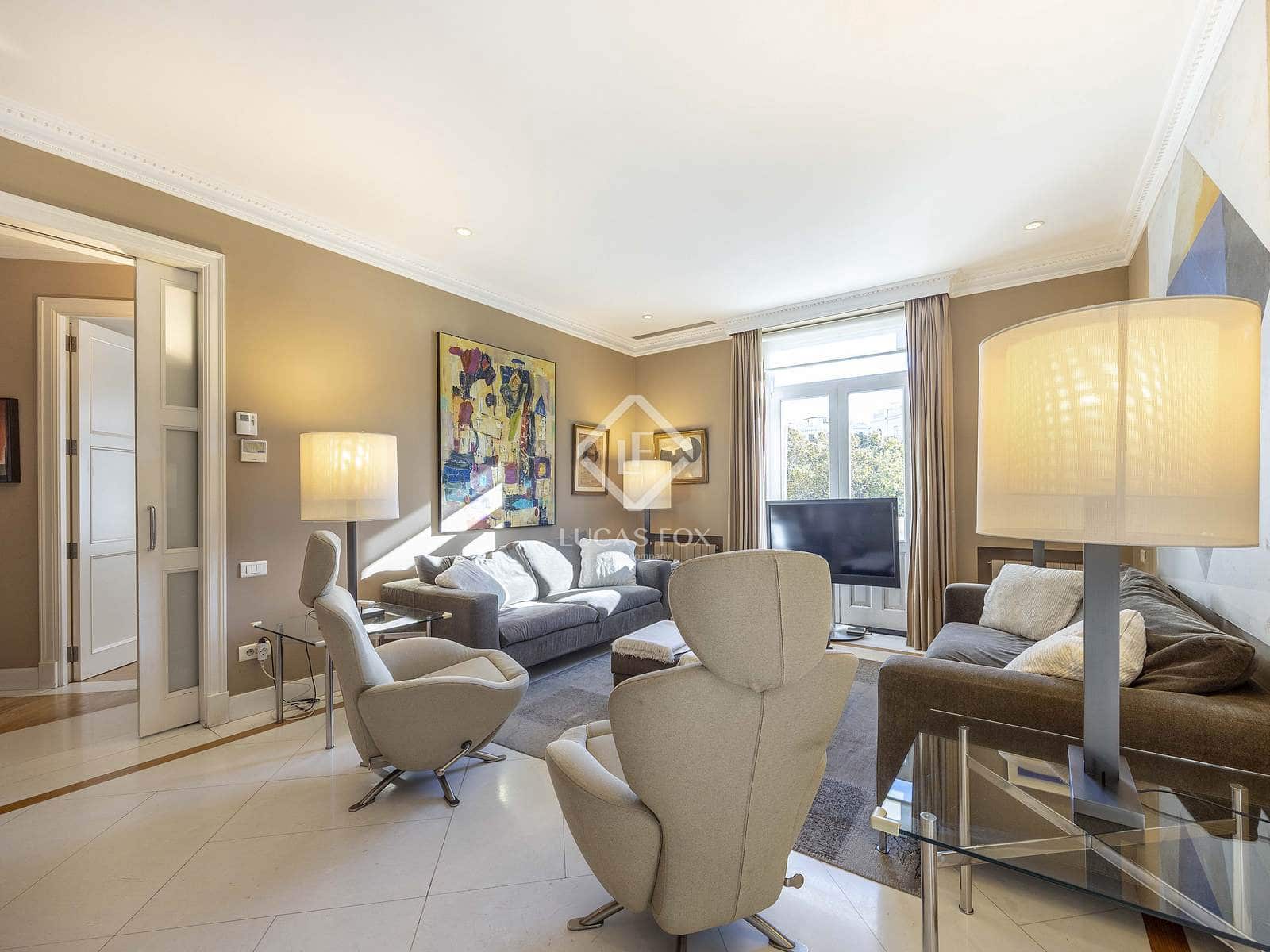 7 slaapkamer Appartement te koop in Valencia stad met garage - € 2.800.000 (Ref: 8917505)