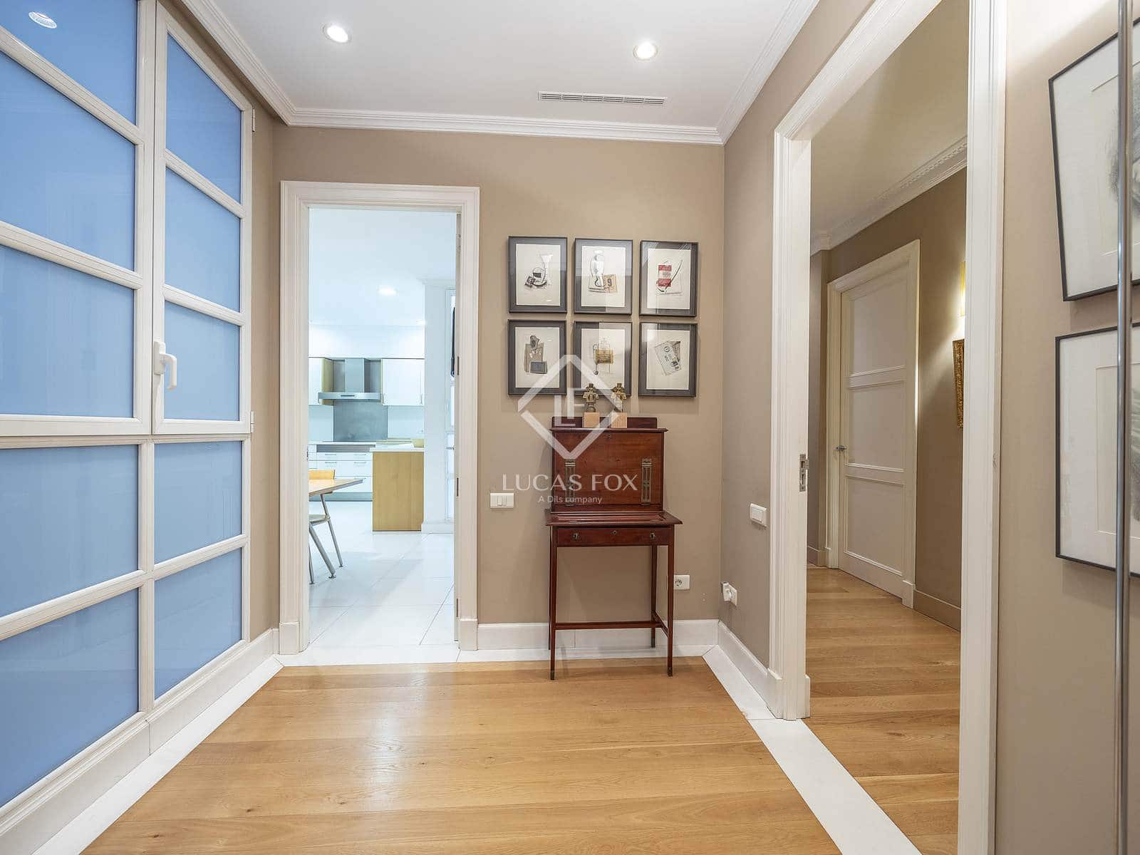 7 slaapkamer Appartement te koop in Valencia stad met garage - € 2.800.000 (Ref: 8917505)