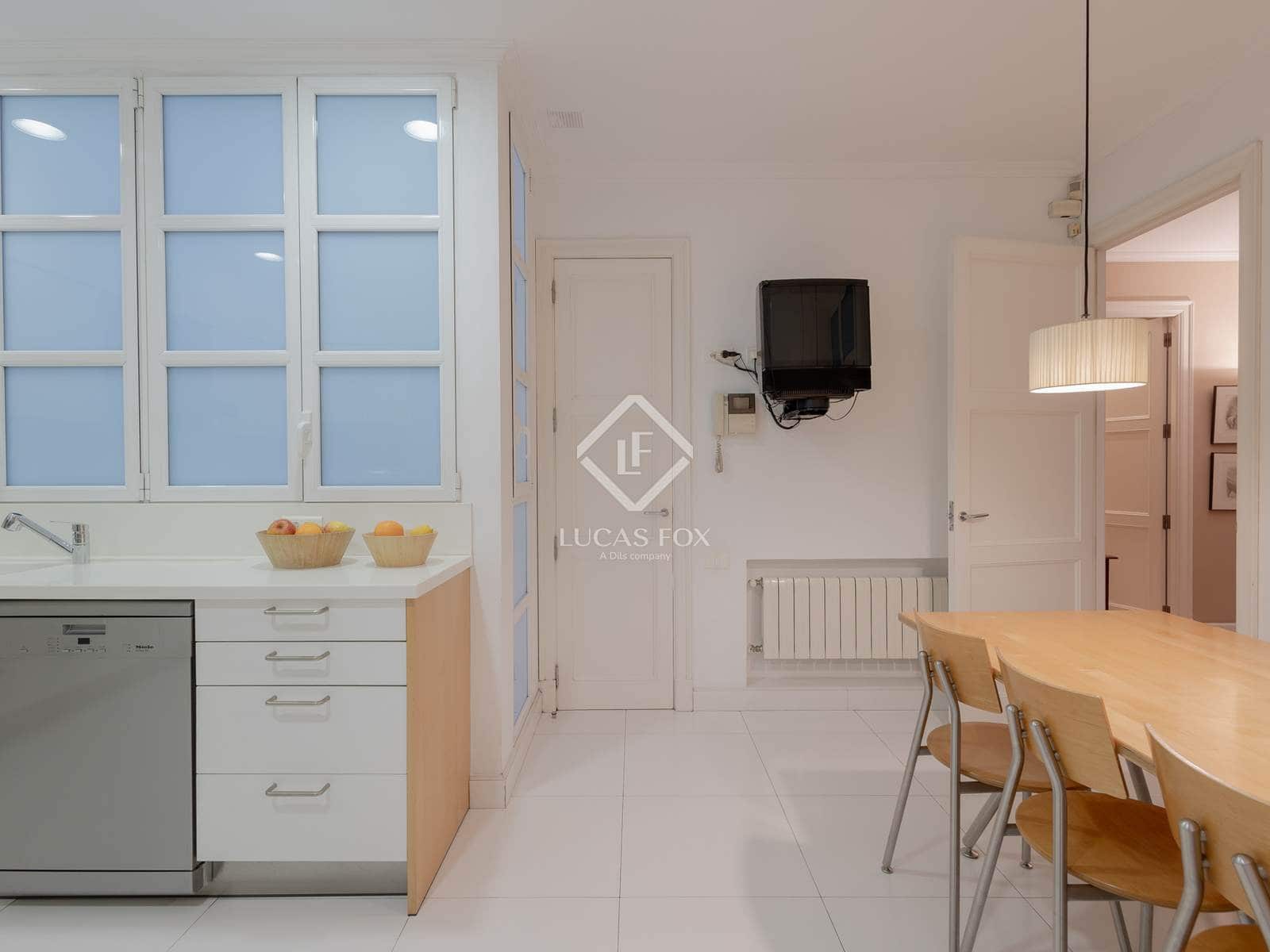 7 slaapkamer Appartement te koop in Valencia stad met garage - € 2.800.000 (Ref: 8917505)