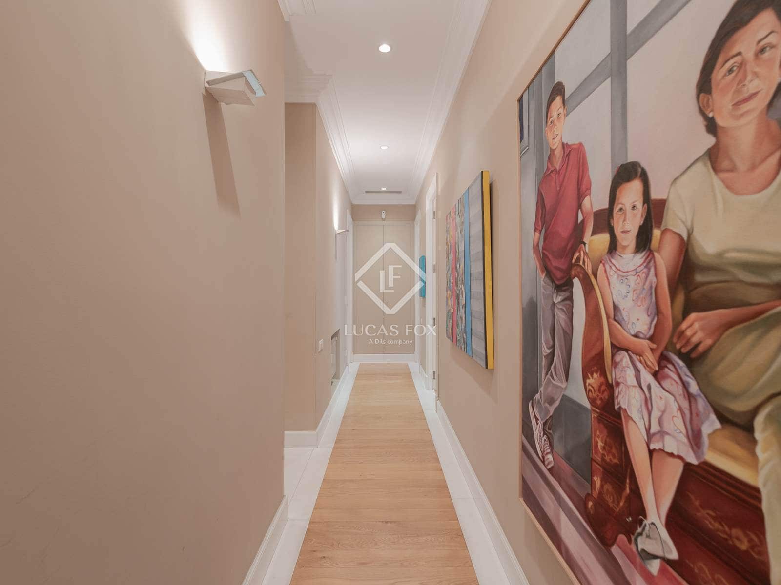 7 slaapkamer Appartement te koop in Valencia stad met garage - € 2.800.000 (Ref: 8917505)