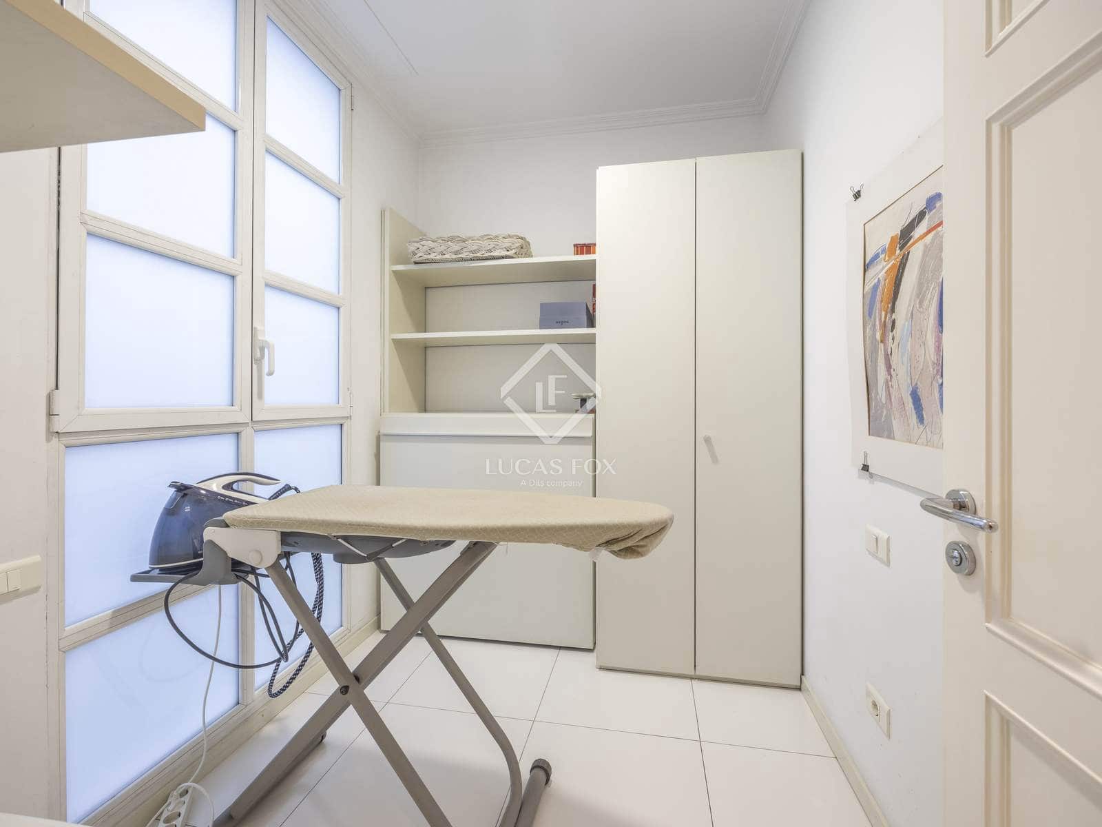 7 slaapkamer Appartement te koop in Valencia stad met garage - € 2.800.000 (Ref: 8917505)