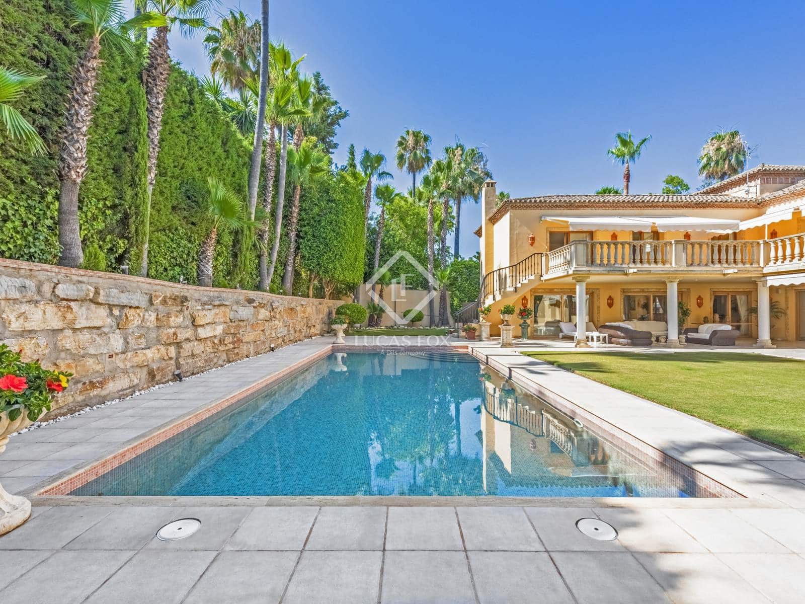 5 bedroom Villa for sale in Nueva Andalucia with pool garage - € 3,495,000 (Ref: 8920043)