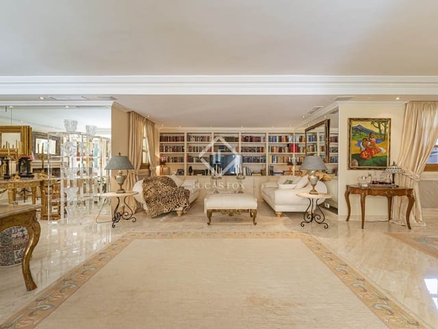 5 slaapkamer Villa te koop in Nueva Andalucia, Marbella met zwembad garage - € 3.495.000 (Ref: 8920043)