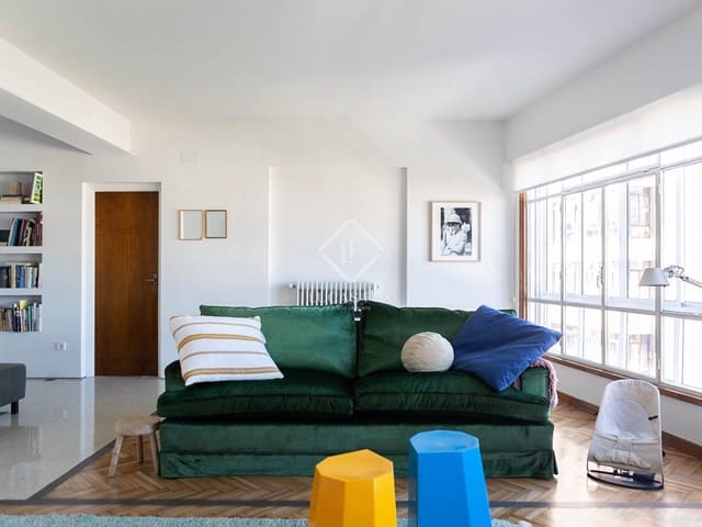 3 slaapkamer Appartement te huur in Vigo met garage - € 2.300 (Ref: 8920822)