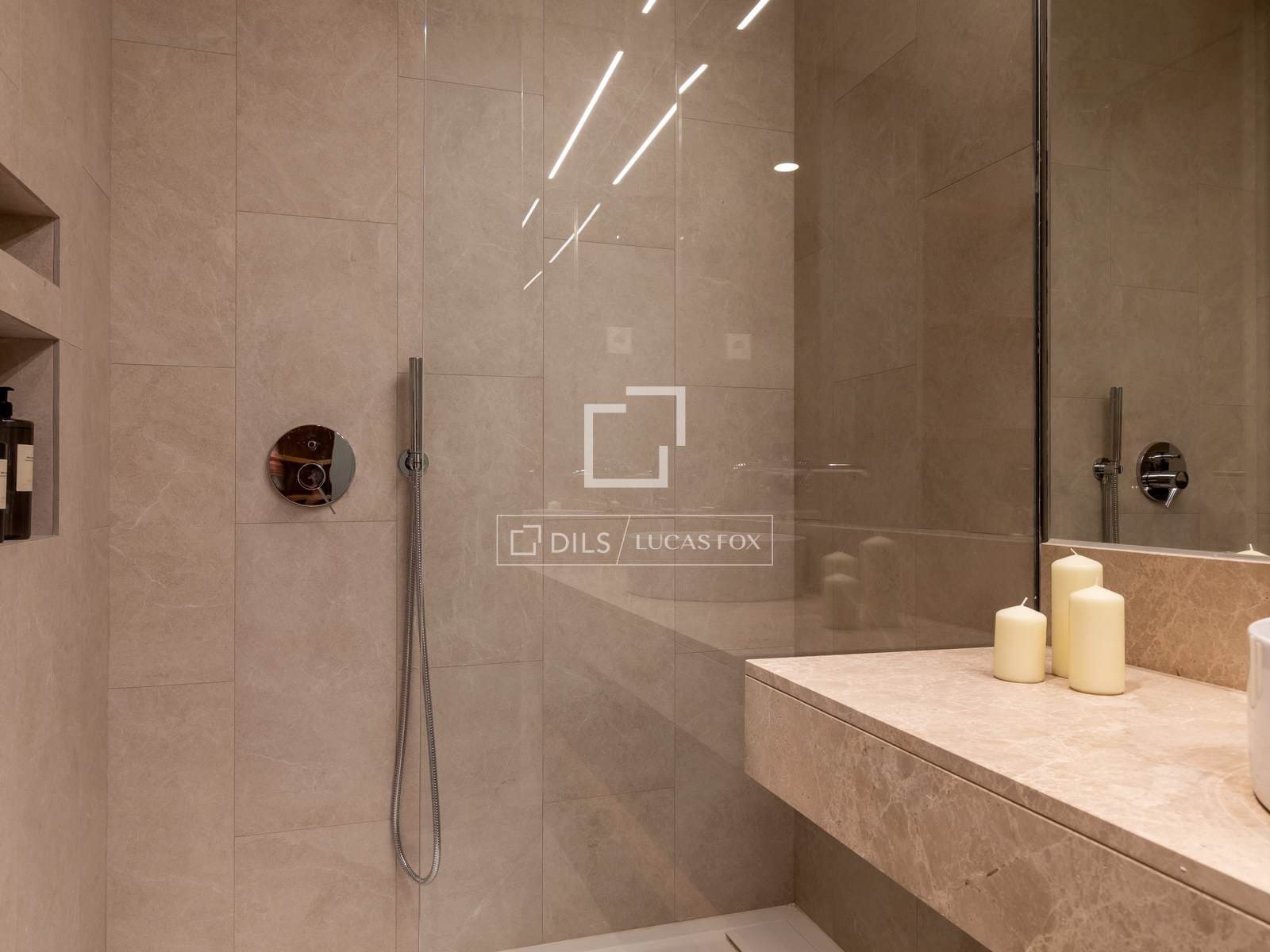 1 slaapkamer Appartement te koop in Madrid stad - € 834.744 (Ref: 8921791)