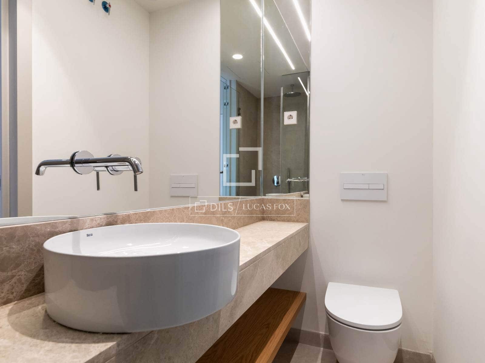 1 bedroom Apartment for sale in Madrid city - € 719,677 (Ref: 8921795)