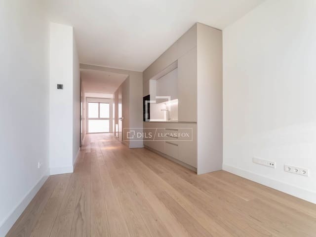 1 slaapkamer Appartement te koop in Rios Rosas, Madrid stad - € 719.677 (Ref: 8921795)