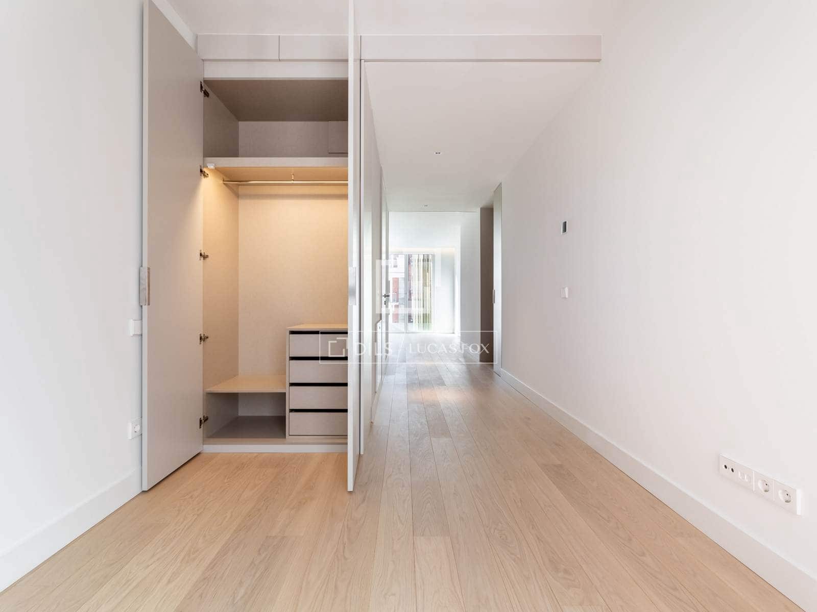 1 bedroom Apartment for sale in Madrid city - € 719,677 (Ref: 8921795)