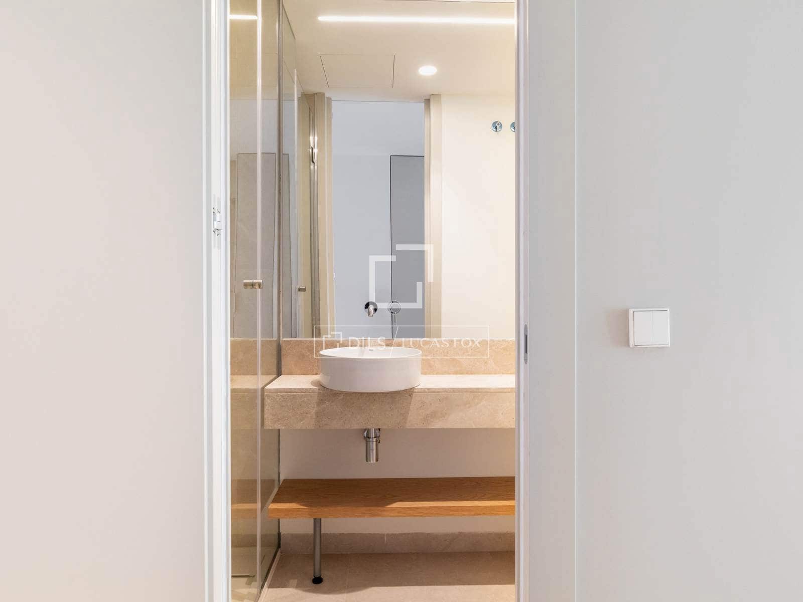 1 bedroom Apartment for sale in Madrid city - € 719,677 (Ref: 8921795)