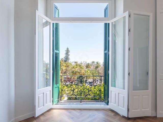 4 bedroom Apartment for sale in Málaga city - € 1,499,000 (Ref: 8921943)