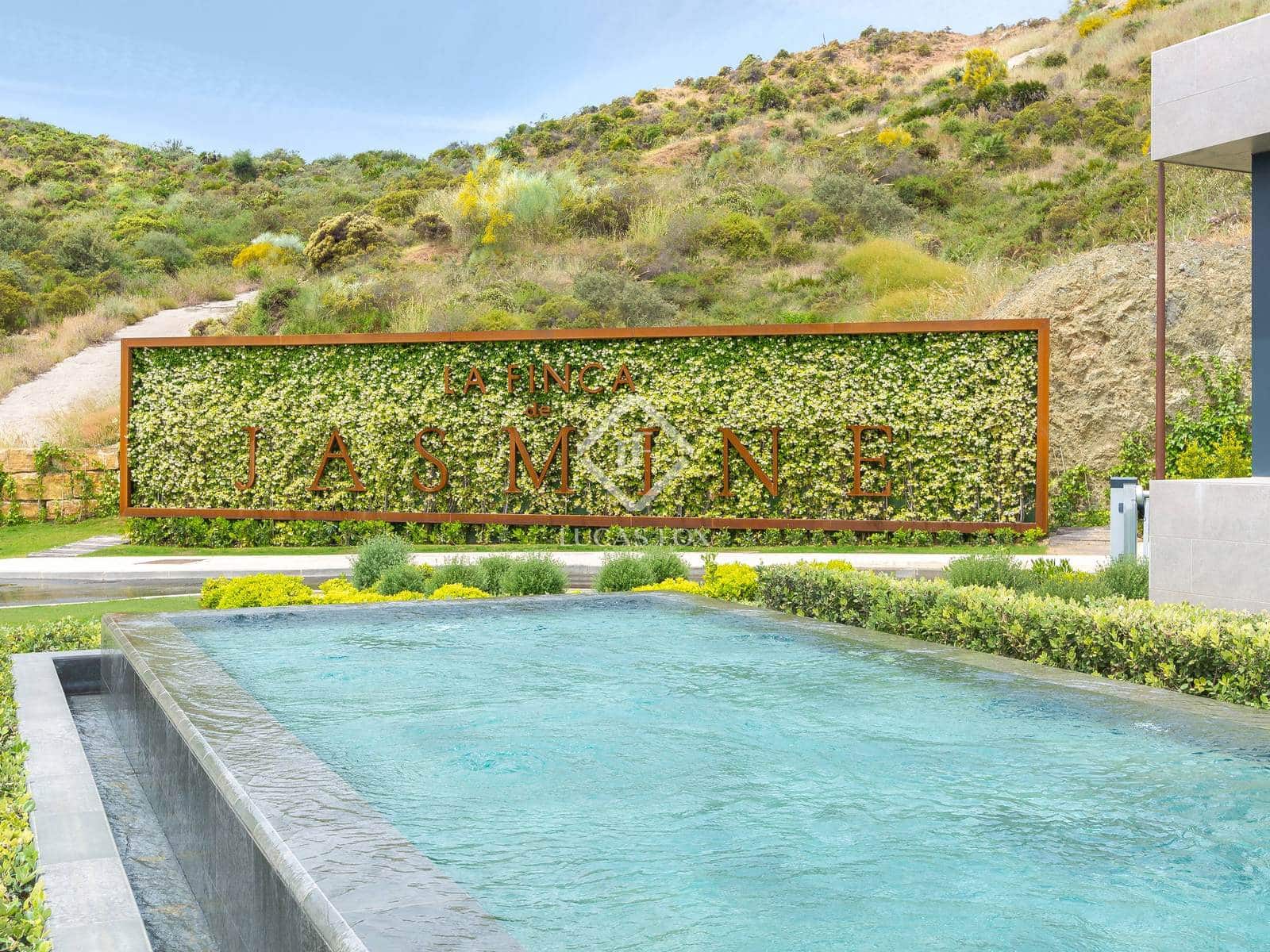 4 Zimmer Villa zu verkaufen in Benahavis mit Pool Garage - 2.400.000 € (Ref: 8922501)