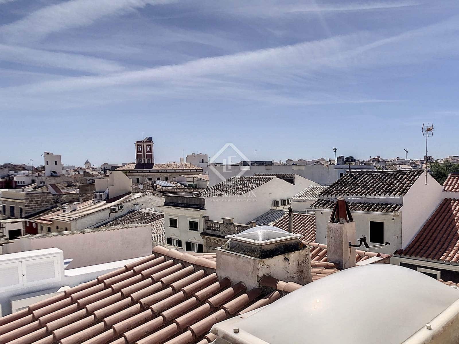 7 slaapkamer Villa te koop in Mahon / Mao - € 1.100.000 (Ref: 8922502)