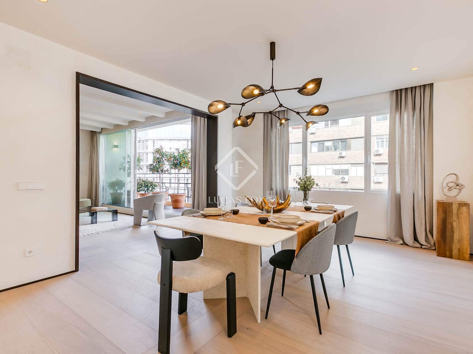 4 soveværelse Lejlighed til salg i Madrid by med garage - € 4.200.000 (Ref: 8922598)