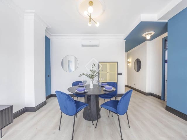 4 sypialnia Apartament do wynajęcia w Miasto Walencja - 2 800 € (Ref: 8923302)