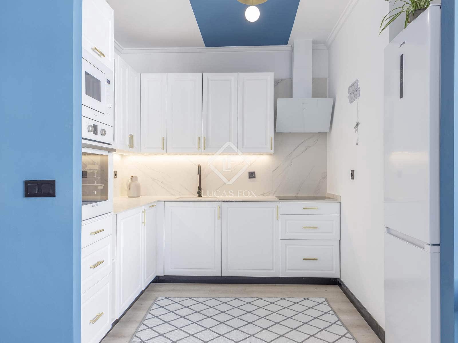 4 sypialnia Apartament do wynajęcia w Miasto Walencja - 2 800 € (Ref: 8923302)