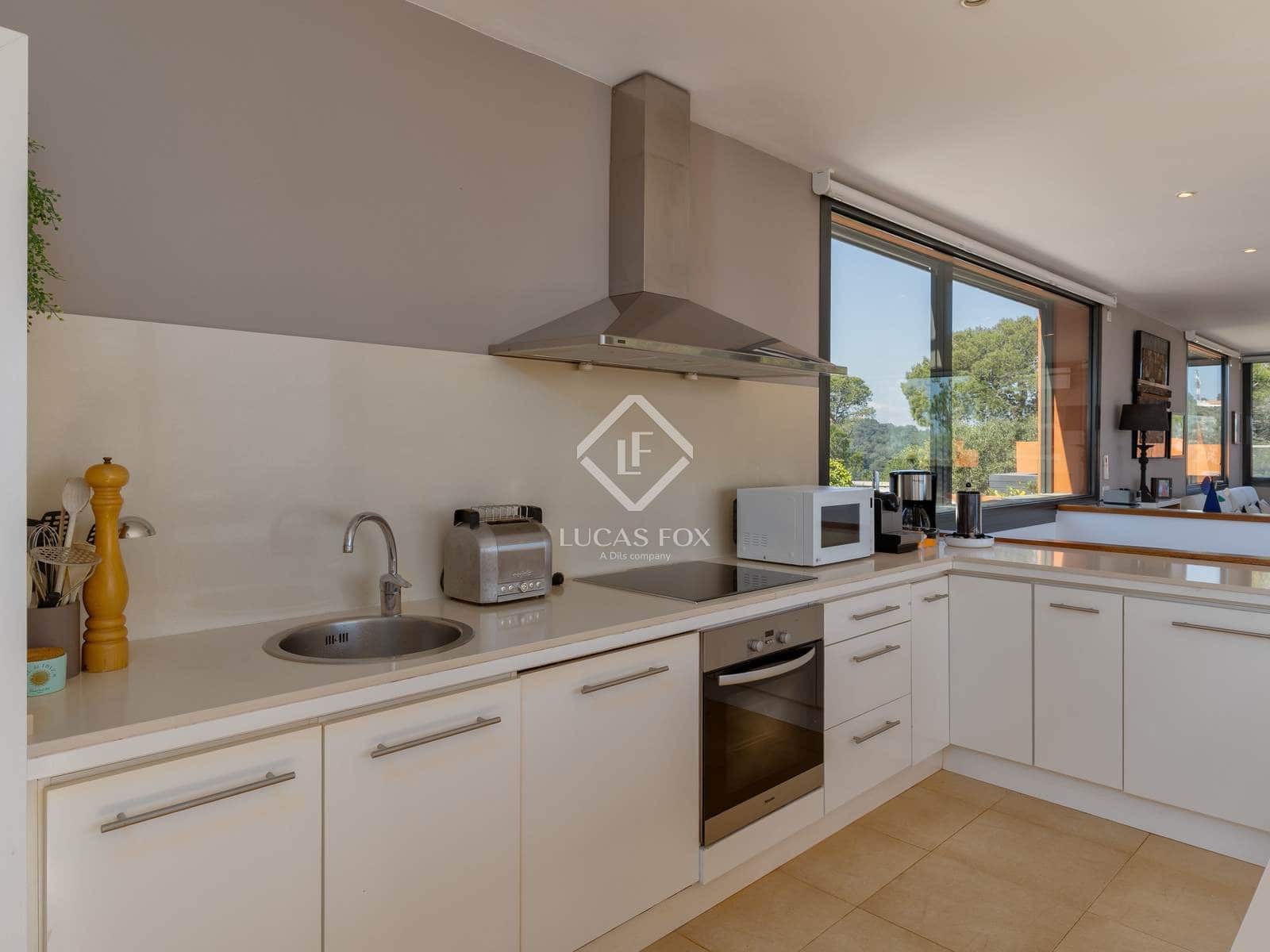 4 bedroom Villa for sale in Begur with pool garage - € 1,950,000 (Ref: 8924897)