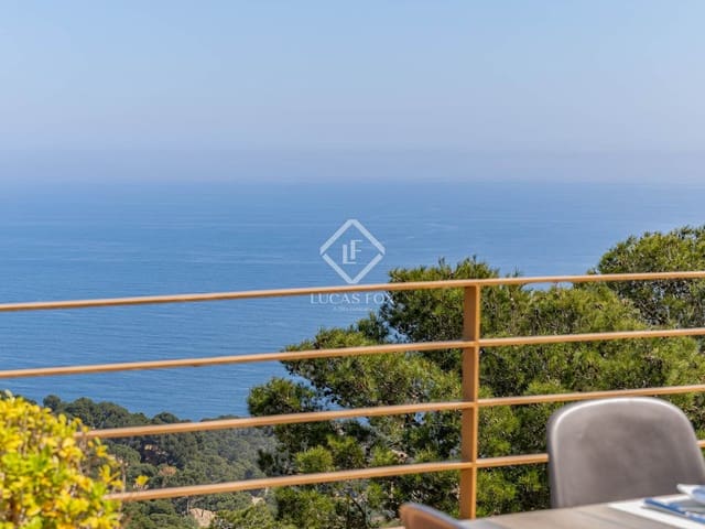 4 bedroom Villa for sale in Begur with pool garage - € 1,950,000 (Ref: 8924897)