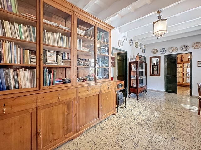 5 slaapkamer Finca/Landhuis te koop in San Luis / Sant Lluís met garage - € 1.900.000 (Ref: 8925104)