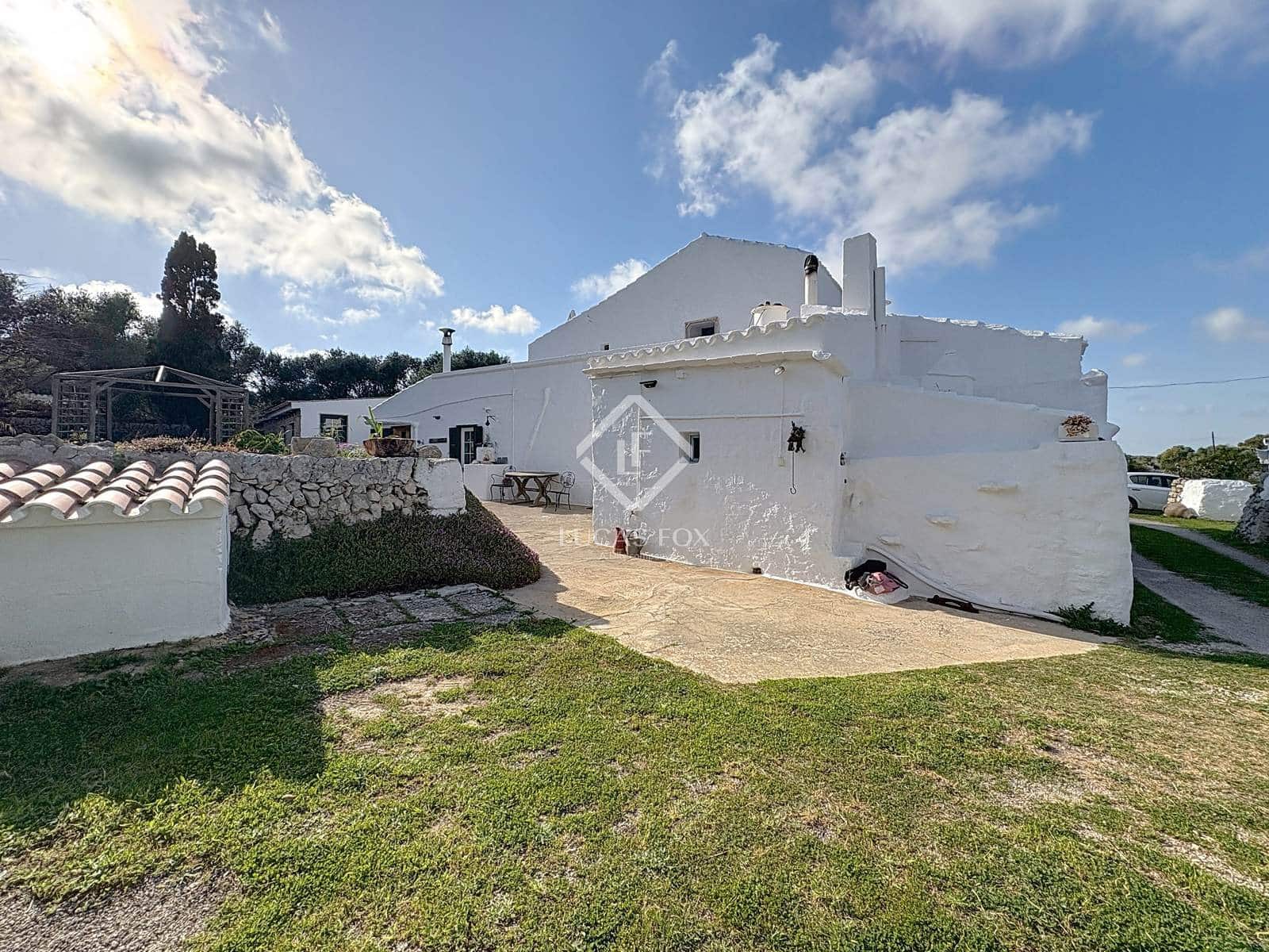 5 soveværelse Finca/Landehus til salg i San Luis / Sant Lluis med garage - € 1.900.000 (Ref: 8925104)