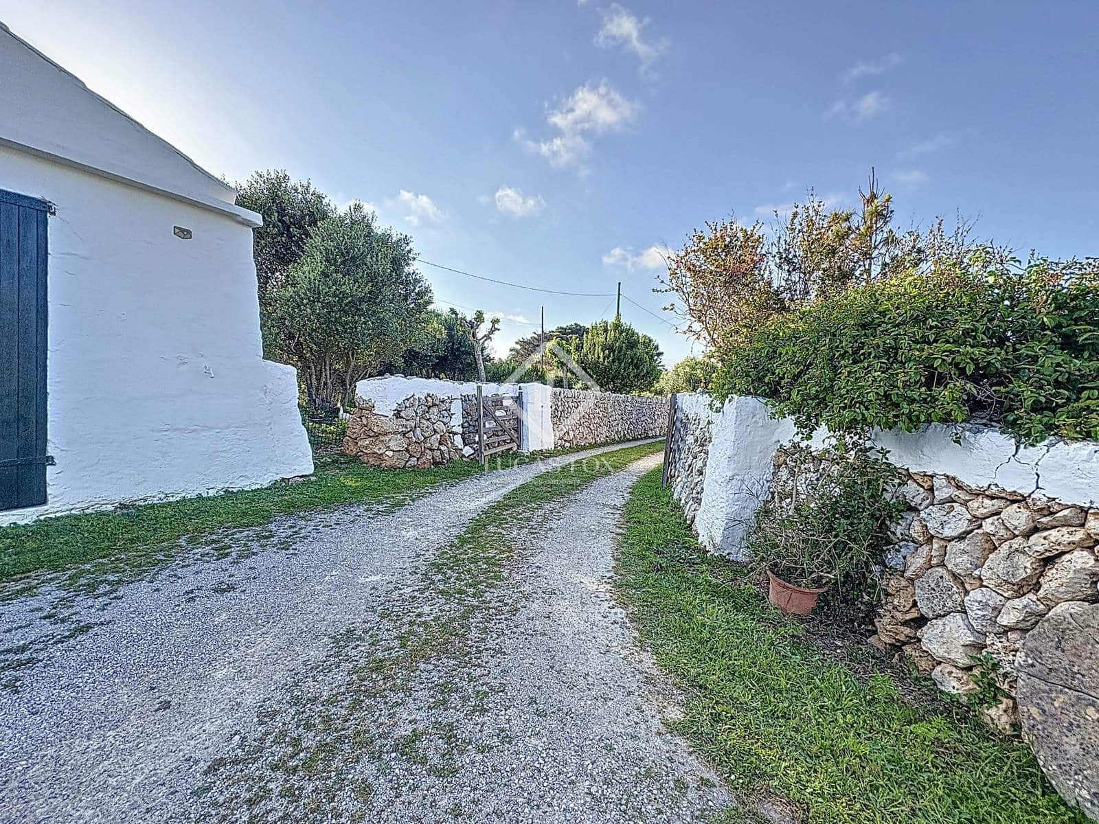 5 soveværelse Finca/Landehus til salg i San Luis / Sant Lluis med garage - € 1.900.000 (Ref: 8925104)