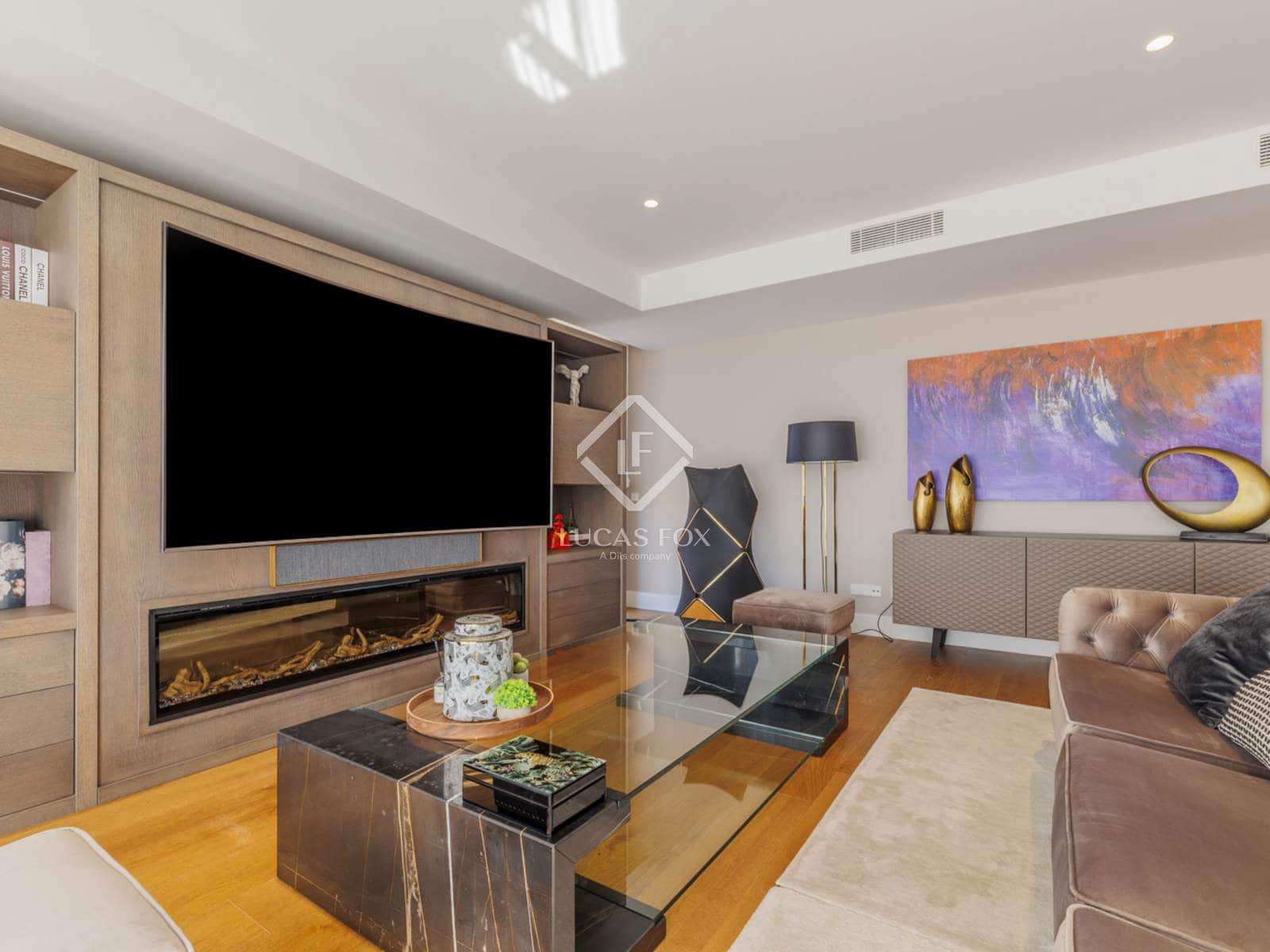 5 soveværelse Villa til salg i Las Rozas de Madrid med swimmingpool - € 2.400.000 (Ref: 8925105)