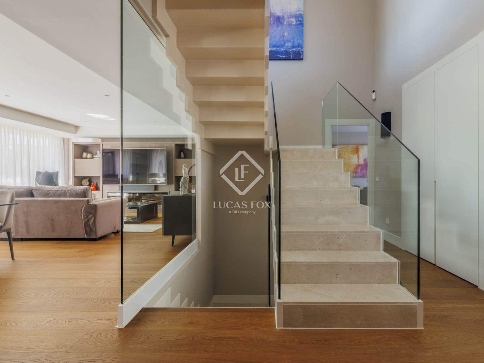 5 soveværelse Villa til salg i Las Rozas de Madrid med swimmingpool - € 2.400.000 (Ref: 8925105)